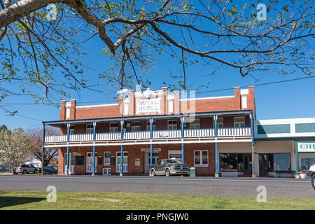 Royal Hotel,Dunedoo, NSW Australia. Foto Stock