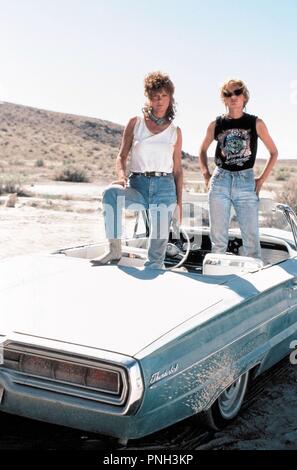 Pellicola originale titolo: THELMA & LOUISE. Titolo inglese: THELMA & LOUISE. Anno: 1991. Direttore: RIDLEY SCOTT. Stelle: Susan Sarandon; geena Pagina Davis. Credito: M.G.M/PATHE / Album Foto Stock