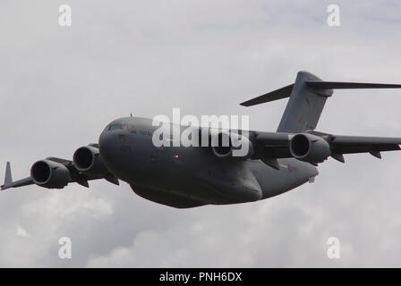 MC Donnell Douglas/Boeng C-17 Globemaster III a RAF Valley Foto Stock