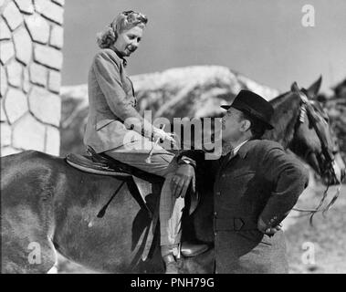 Pellicola originale titolo: SANGRE EN LA NIEVE. Titolo inglese: SANGRE EN LA NIEVE. Anno: 1942. Direttore: RAMON QUADRENY. Credito: PRODUCCIONES CINEMATOGRAFICAS ALCAZAR / Album Foto Stock