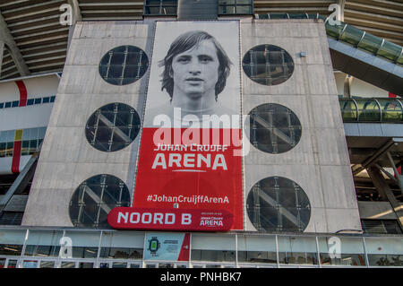 Billboard in Johan Cruijff Stadio Arena a Amsterdam Paesi Bassi 2018 Foto Stock