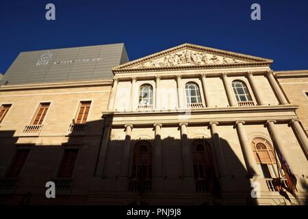 Friso de la Fachada, obra de Ricard anckerman.Teatro Principal , siglos XVIII.XX.Teatre Principal,Palma de Mallorca. Spagna. Foto Stock