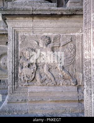 DETALLE DE LA PORTADA PRINCIPAL DE LA CATEDRAL DE ALMERIA - siglo XVI - RENACIMIENTO ESPAÑOL. Autore: OREA JUAN DE. Posizione: Catedral de Nuestra Señora de la Encarnación. Almería. Spagna. Foto Stock