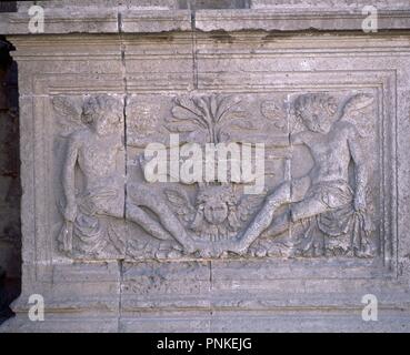 DETALLE DE LA PORTADA PRINCIPAL DE LA CATEDRAL DE ALMERIA - siglo XVI - RENACIMIENTO ESPAÑOL. Autore: OREA JUAN DE. Posizione: Catedral de Nuestra Señora de la Encarnación. Almería. Spagna. Foto Stock