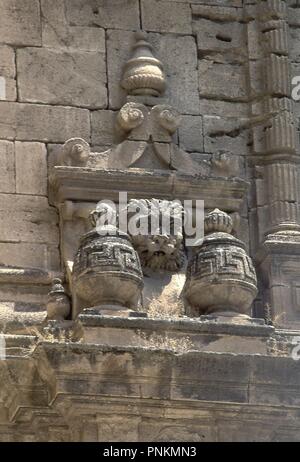 DETALLE DE LA PUERTA DE LOS PERDONES EN LA FACHADA OCCIDENTAL DE LA CATEDRAL DE ALMERIA - 1569. Autore: OREA JUAN DE. Posizione: Catedral de Nuestra Señora de la Encarnación. Almería. Spagna. Foto Stock