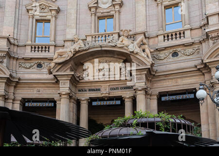 Milano, Italia - settembre 21,2018​: Starbucks Roastery Riserva di Milano, Italia. Foto Stock