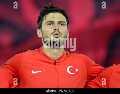 Trabzon, Turchia - 7 settembre, 2018. Il centrocampista turco Okay Yokuslu prima di nazioni UEFA League match vs Turchia Russia a Trabzon. Foto Stock