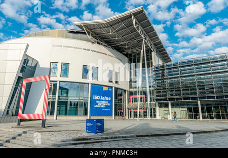 Facoltà di meccanica Engineeringat il Campus di ricerca, Campus Garching, Università Tecnica di Monaco di Baviera Foto Stock