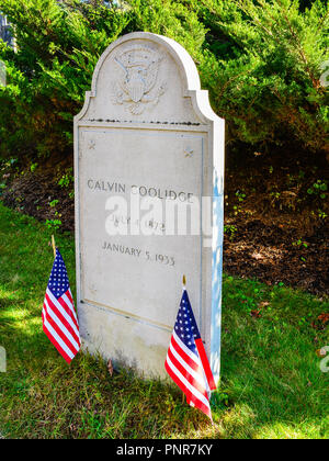 Tacca di Plymouth, VT, Stati Uniti d'America - Headstone, Calvin Coolidge. Nato il 4 luglio 1872, Calvin Coolidge era il trentesimo Presidente degli Stati Uniti. Foto Stock