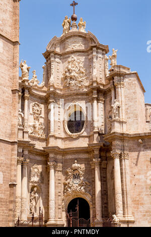 Cattedrale Metropolitana di Valencia visto da Placa de la Reina, Comunità Valenciana, Spagna Foto Stock