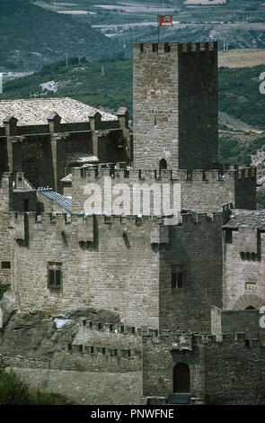 NAVARRA. JAVIER. Vista parcial del Castillo cuyos orígenes se remontan al siglo X. en el año 1516 fue desmantelado y se reconstruyó A mediados del siglo XX. En él nació en el año 1506 San Francisco Javier, patrón de Navarra. Foto Stock