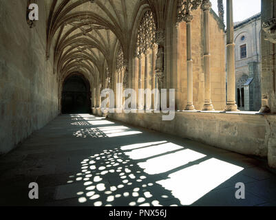 Spagna. Najera. Royal Saint Mary's monastero. Chiostro dei Cavalieri. Il XVI secolo. Galleria. Foto Stock