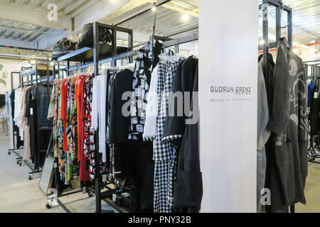 Curato Designer Fashion Show, NYC, STATI UNITI D'AMERICA Foto Stock