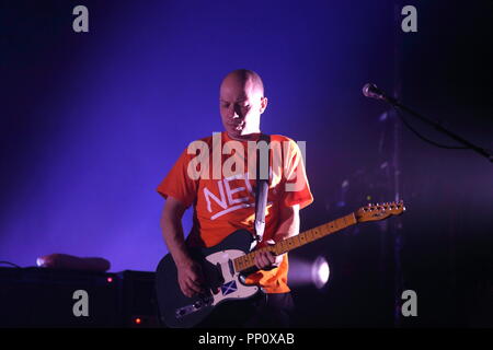 Aberdeen, Aberdeenshire, Regno Unito. 22 Settembre, 2018. Banda di Glasgow Mogwai esibirsi dal vivo a Sua Maestà il teatro come parte del nord vero Festival 2018. Credito: Simon Newbury/Alamy Live News Foto Stock