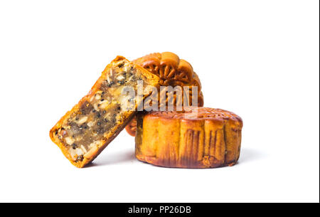 Mooncakes cinese per il festival di metà autunno isolato su bianco Foto Stock