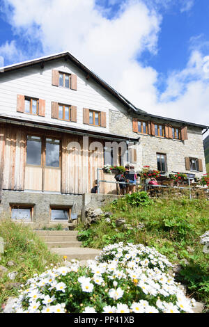 Allgäuer Alpen (Allgäu alpi): baita di montagna Kemptner Hütte, Schwaben, Algovia, Svevia, Baviera, Baviera, Germania Foto Stock