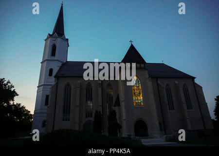 Il vetro macchiato sul Duomo di Austria. Foto Stock