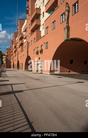 Karl-Marx-Hof (Karl Marx Court) è uno dei più noti Gemeindedebauten (complessi urbani) di Vienna, in Autria Foto Stock