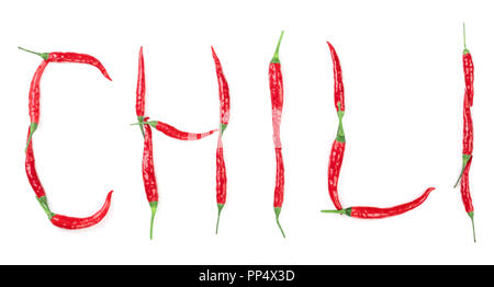 Parola di peperoncino scritto da red hot pepper lettere isolati su sfondo bianco Foto Stock
