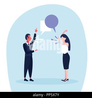 Coppia litiga conflitto aziendale situazione persone che urlavano ogni altra chat bubble controversia concetto boss sostengono dipendente duro processo di lavoro maschile femminile personaggio dei fumetti a piena lunghezza Illustrazione Vettoriale
