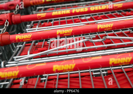 Un segno del logo al di fuori di un penny Markt retail drogheria a Vienna il 4 settembre 2018. Foto Stock