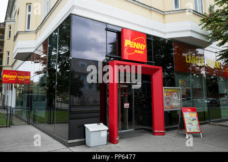 Un segno del logo al di fuori di un penny Markt retail drogheria a Vienna il 4 settembre 2018. Foto Stock