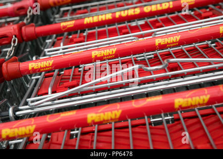 Un segno del logo al di fuori di un penny Markt retail drogheria a Vienna il 4 settembre 2018. Foto Stock