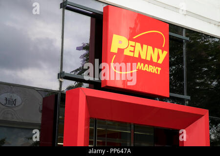 Un segno del logo al di fuori di un penny Markt retail drogheria a Vienna il 4 settembre 2018. Foto Stock