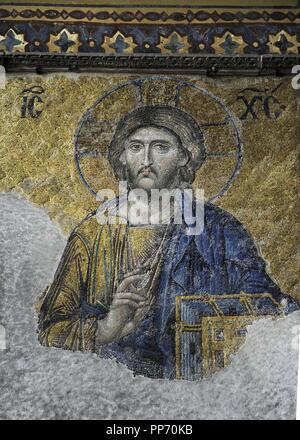 Hagia Sophia. Mosaico della Deesis. Dettaglio del Cristo in maestà. Il XIII secolo. Istanbul. La Turchia. Foto Stock
