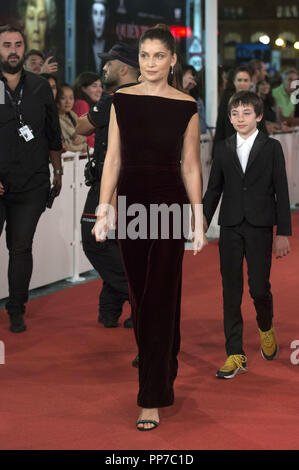 San Sebastian, Spagna. Il 22 settembre, 2018. Laetitia Casta e Giuseppe Engel frequentando il 'un uomo fedele' premiere durante il 66° Festival Internazionale del Film di San Sebastian al Kursaal il 22 settembre 2018 a San Sebastian, Spagna. | Utilizzo di credito in tutto il mondo: dpa/Alamy Live News Foto Stock