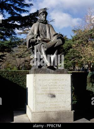 Filippo II di Spagna (1527-1598). La prudente, Re di Spagna e Portogallo, Napoli, Sicilyn diciassette province dei Paesi Bassi. Casa degli Asburgo. Statua, 1974. San Lorenzo del El Escorial. Provincia di Madrid, Spagna. Foto Stock