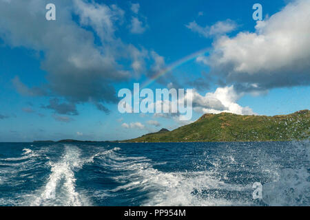 Crociera a vela sailship in bora bora Polinesia francese atoll Foto Stock