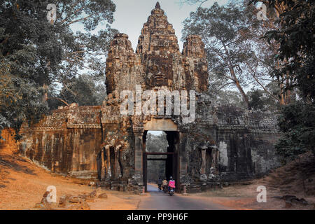 Gateway a Angkor complesso a Siem Reap, Cambogia Foto Stock