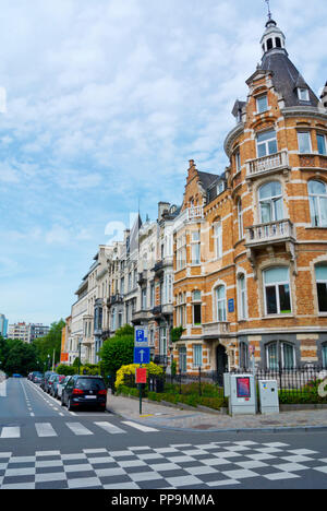 Case, Square Ambiorix, Quartier des Squares, Bruxelles, Belgio Foto Stock