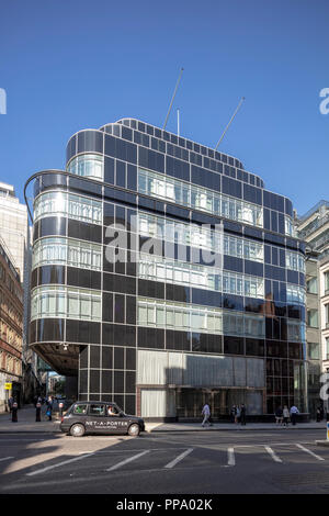 Il Daily Express edificio (120 Fleet Street) Il Grade ii Listed è un edificio, City of London, England, Regno Unito Foto Stock