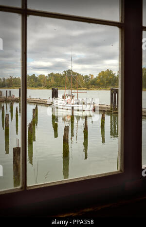 Britannia patrimonio Dock del cantiere. La Brittania cantiere del patrimonio sulle rive del fiume Fraser nelle prime ore del mattino, British Columbia, Canada. Foto Stock