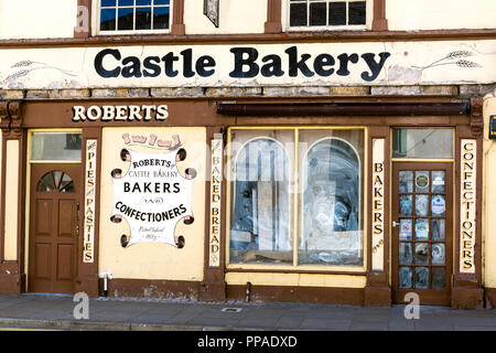 Chiuso panetteria piccola azienda. Beaumaris. Anglesey North Wales UK Foto Stock