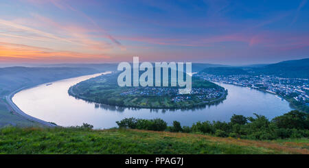 Ansa del fiume Reno presso Sunrise, Gedeonseck, Boppard, Rhein-Hunsrueck-distretto, Renania-Palatinato, Germania Foto Stock