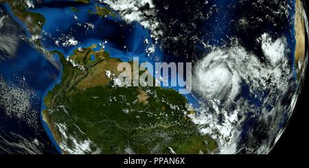 Estremamente realistiche e dettagliate ad alta risoluzione 3D illustrazione di un uragano di avvicinamento del Sud America. Colpo da spazio. Gli elementi di questa immagine sono Foto Stock
