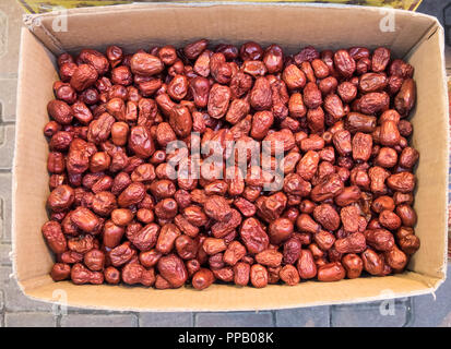 Jujube secchi, secco data cinese. Data cinese link o collegamento Jujube è dolce e la tradizione della medicina cinese. Foto Stock