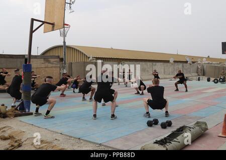 Raider soldati brigata esegue la Army Combat Readiness Test in Afghanistan orientale, 19 agosto 2018. Foto Stock