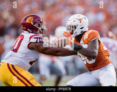 Austin, TX, Stati Uniti d'America. Xv Sep, 2018. Settembre 15, 2018 a Darrell K Royal - Texas Memorial Stadium, in Austin, TX. (Obbligatorio Credito: Juan Lainez/MarinMedia.org/Cal Sport Media) (completare il fotografo e il credito richiesto) Credito: csm/Alamy Live News Foto Stock