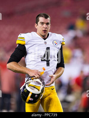 Tampa, Florida, Stati Uniti d'America. 24Sep, 2018. Pittsburgh Steelers punter Giordania Berry (4) prima che il gioco tra il Pittsburgh Steelers e il Tampa Bay Buccaneers presso Raymond James Stadium di Tampa, Florida. Del Mecum/CSM/Alamy Live News Foto Stock