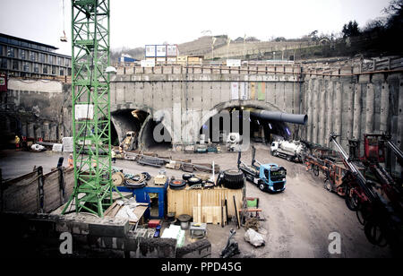 Tour del sito di costruzione del nuovo Stoccarda Stazione della metropolitana: Foto di lavorare sul tunnel Cannstaetter. Foto Stock