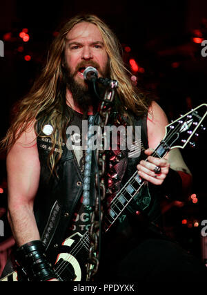 Zakk Wylde con etichetta nera la società esegue in concerto al Club di rivoluzione in Fort Lauderdale, in Florida, il 11 marzo 2007. Foto Stock