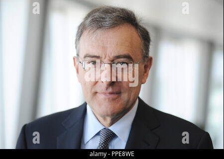 Norbert Reithofer, CEO di BMW AG, durante un'intervista con la Sueddeutsche Zeitung. Foto Stock