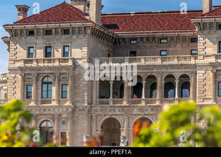 Il Breakers è un Vanderbilt Mansion si trova sul punto di ocra Avenue, Newport, Rhode Island ,interruttori è il più imponente di tutti del Newport Mansions Foto Stock