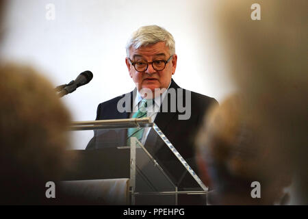 L'ex Ministro federale degli Affari Esteri Joschka Fischer (Alleanza 90 / i verdi) durante il suo discorso alla stipulazione della bavarese Europamedaille presso la Residenz di Monaco di Baviera. Foto Stock