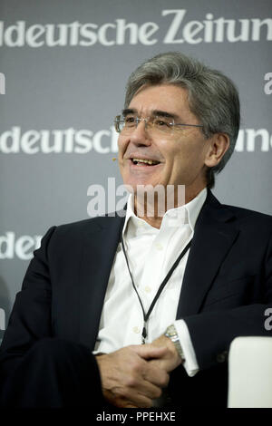 Joe Kaeser, direttore e CEO di Siemens AG, in corrispondenza del vertice economico del SUEDDEUTSCHE ZEITUNG in Hotel Adlon di Berlino. Foto Stock