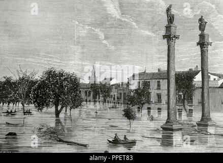 Historia de España. Andalusia. Inundaciones en la ciudad de Sevilla. Vista de la Alameda de Hércules en la mañana del día 9 del valore effettivo. Desbordamiento del río Guadalquivir. Grabado. La Ilustración Española y Americana, 22 de diciembre de 1876. Biblioteca Histórico Militar de Barcelona. Cataluña, España. Foto Stock